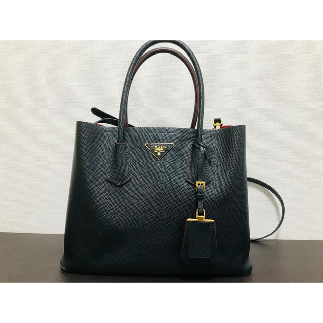 PRADA プラダ ショルダーバッグ