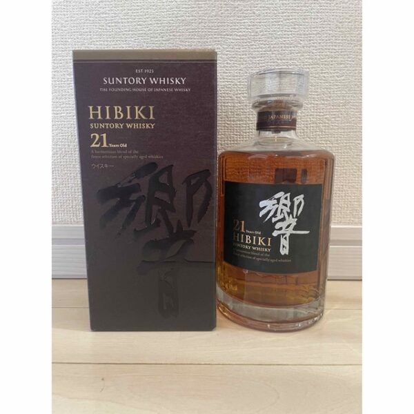 響 21年　700ml 箱あり