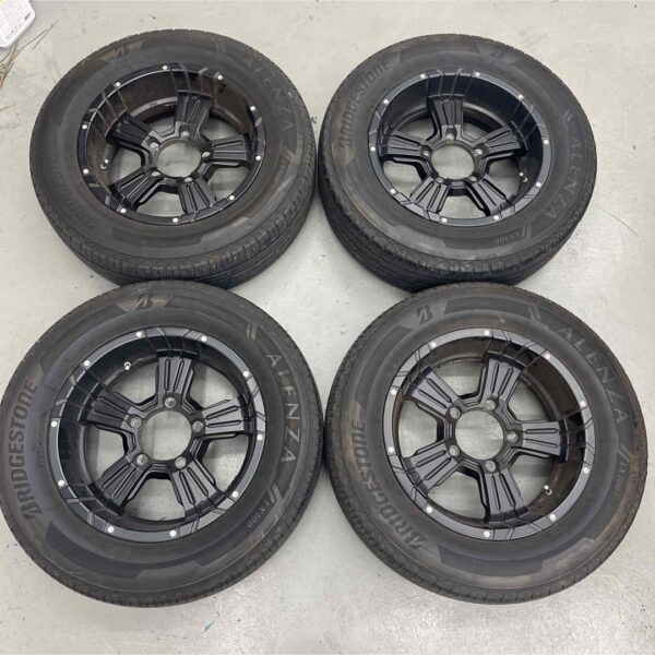 スズキジムニーシエラ夏タイヤ社外アルミ付215/65R16 JB74W