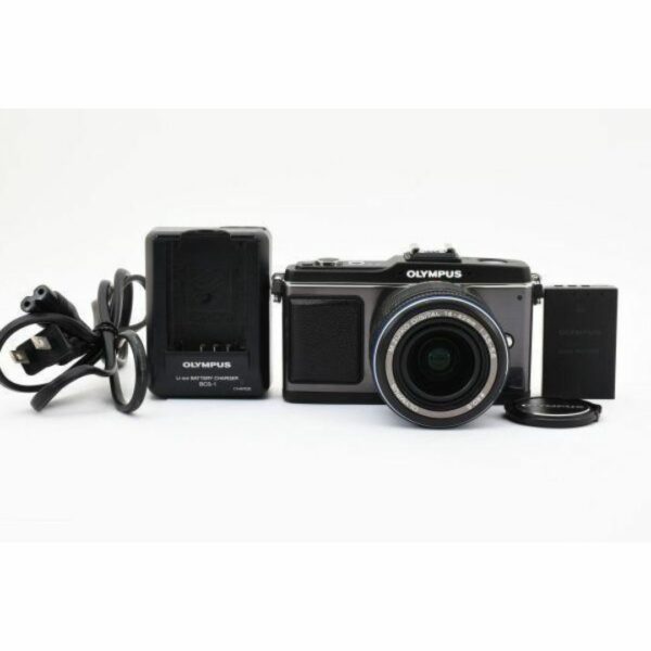 OLYMPUS オリンパス Pen E−P2 ミラーレス一眼カメ