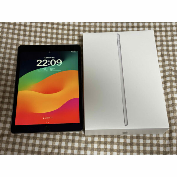 中古 iPad 第9世代 10.2インチ 64GB シルバー WiFiモデル